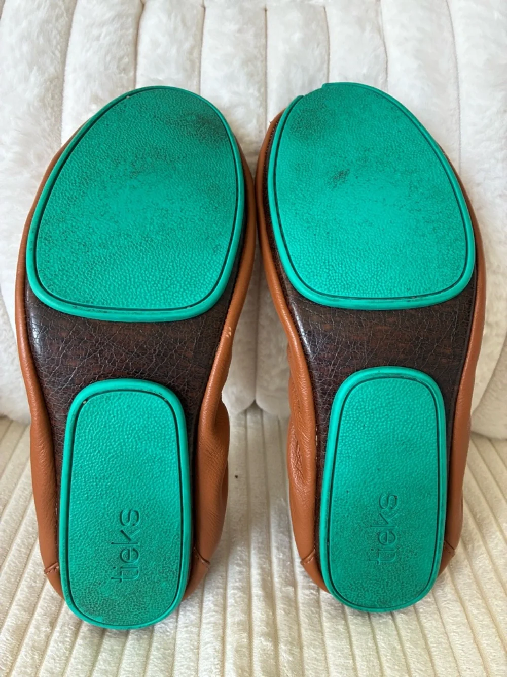 Host Pick🎉 Tieks Chestnut Leather Ballet Flats - Picture 5 of 7